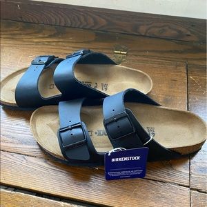 Birkenstocks (Unisex)